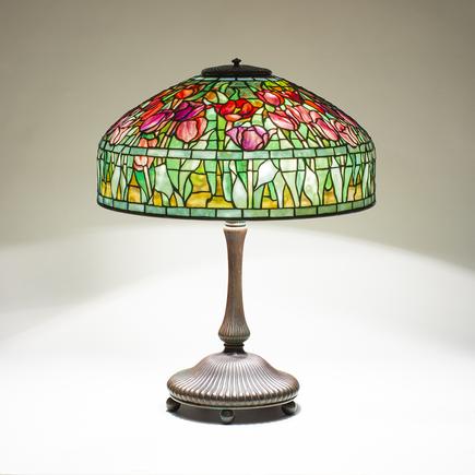 Tiffany Studios  Tulip Table Lamp 2