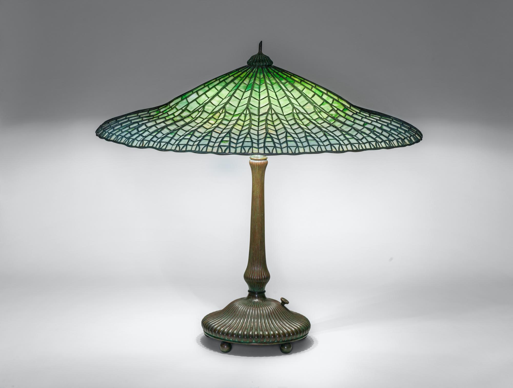 Tiffany Studios  Lotus Table Lamp 2