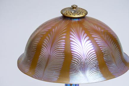 Tiffany Studios Favrile Glass Lamp 3