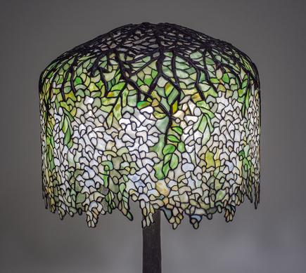 Tiffany Studios  White Wisteria  Table Lamp 2