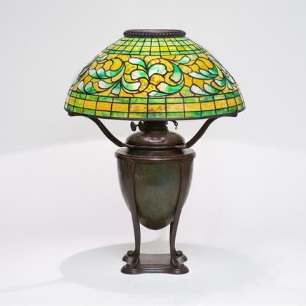 Tiffany Studios  Early Swirling Leaf Table Lamp 1